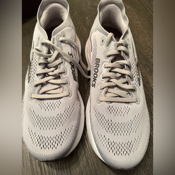BROOKS Adrenaline GTS 25SEL size 10 - Picture 4 of 10